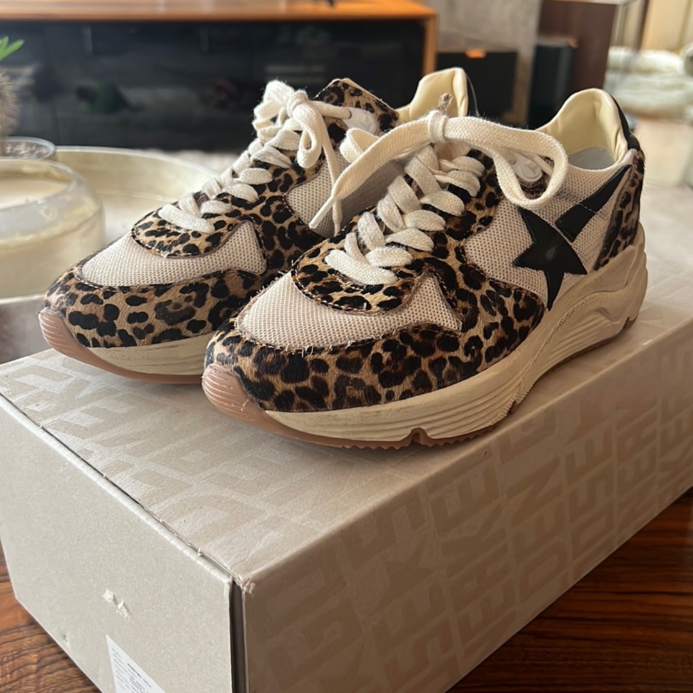 NWT Golden Goose Running Sole Sneakers Leopard size 36